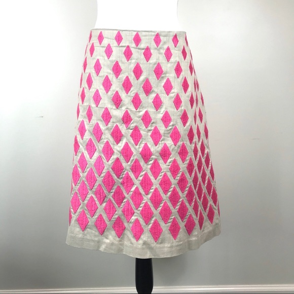 Boden Dresses & Skirts - Boden Embroidered Pink Diamond Skirt